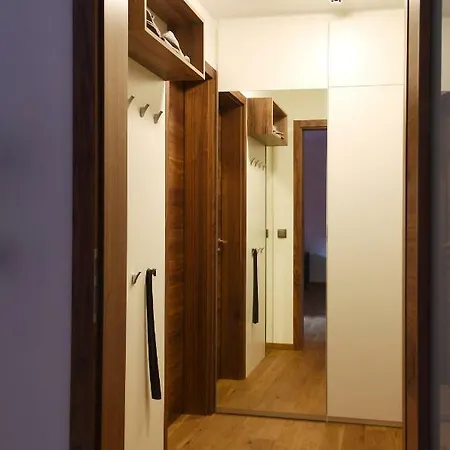 Adelka 104 With Private Whirlpool Apartment *